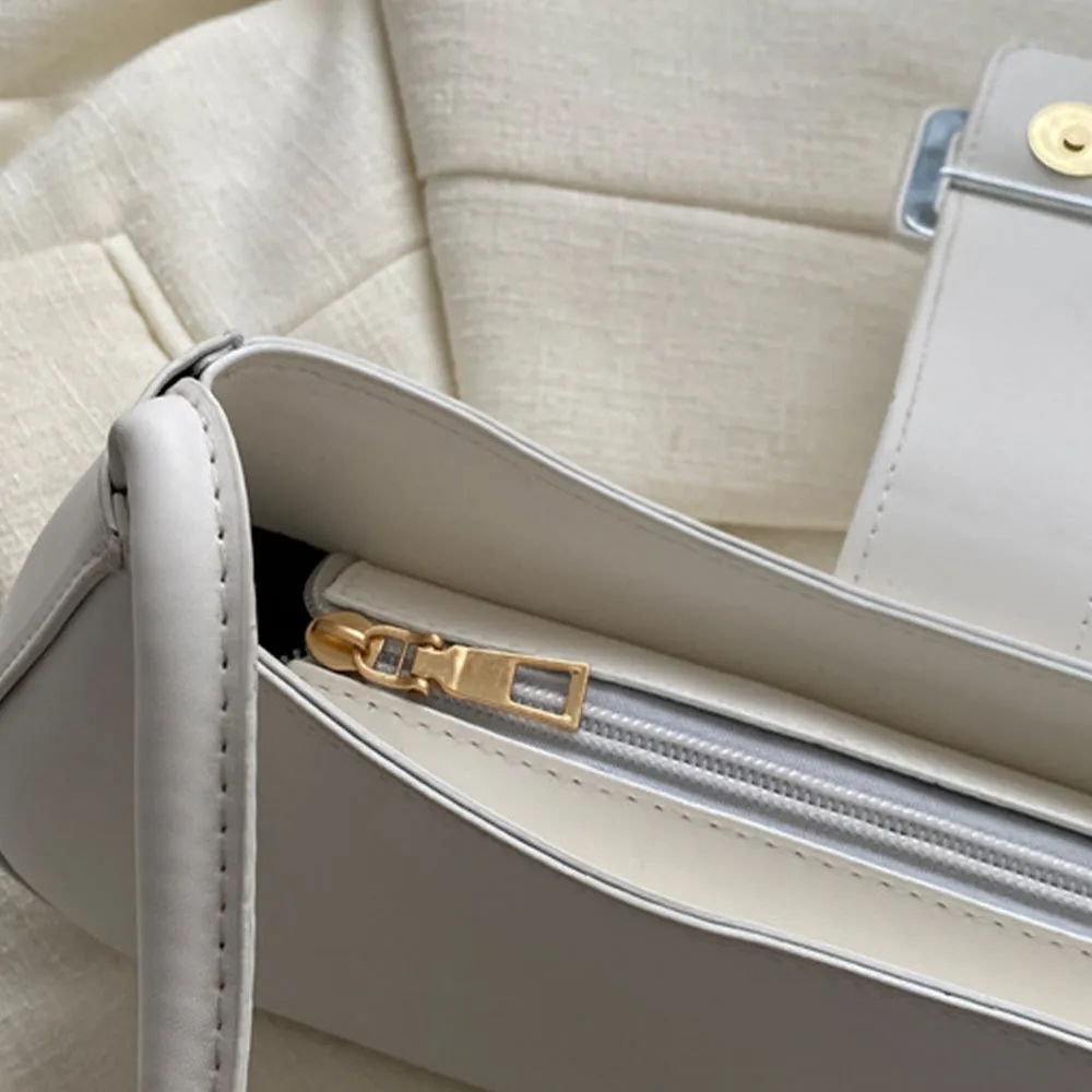 Belt Snap Minimalist Shoulder Bag