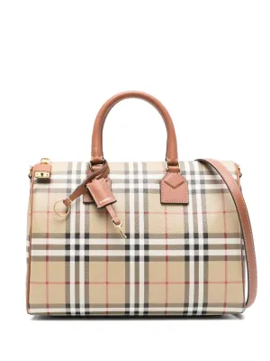 Burberry Women's Bags.. Leather