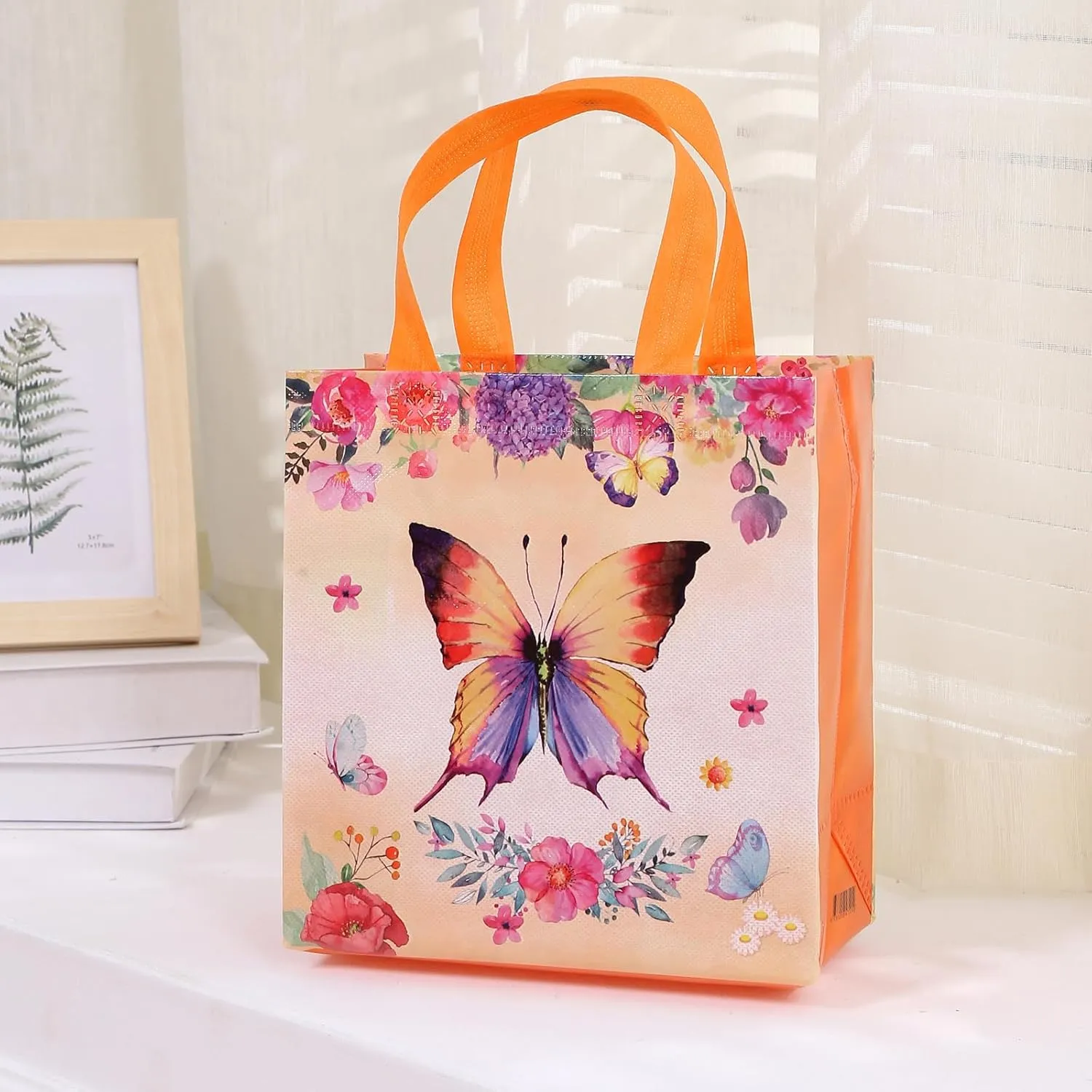 Butterfly Non-woven Gift Bags with Handle，Medium Gift Bag Reusable Shopping Tote Gift Bag 12pcs，Dragonflies Pattern Bag Suitable for Kids Birthday，Mothers Day，Baby Showers and All Multiple Uses