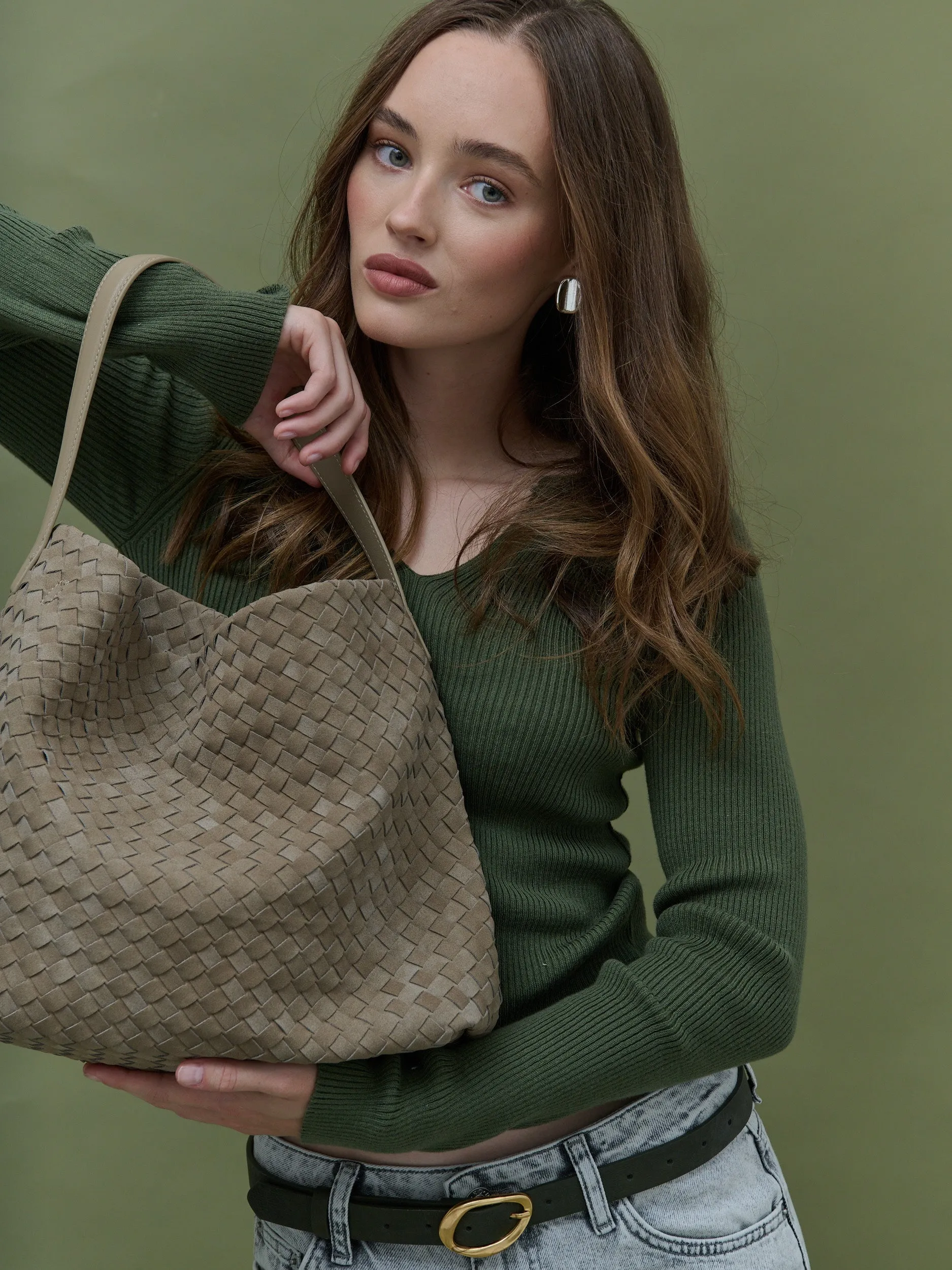 Calla Woven Handbag in Olive