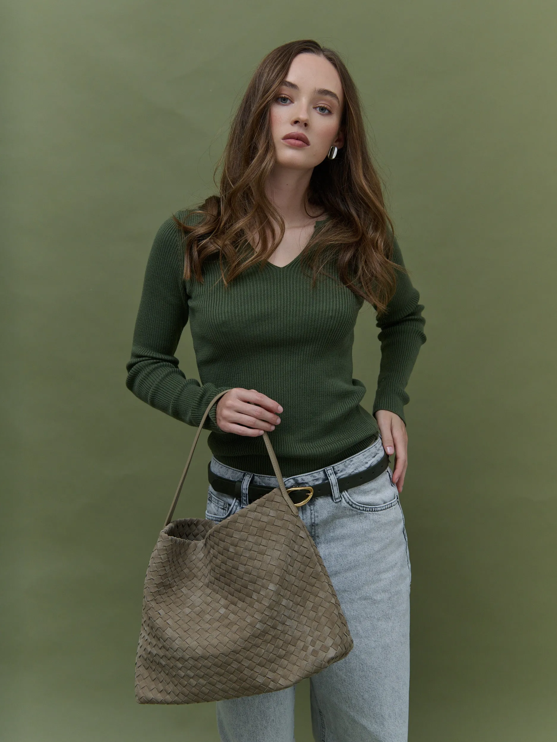 Calla Woven Handbag in Olive