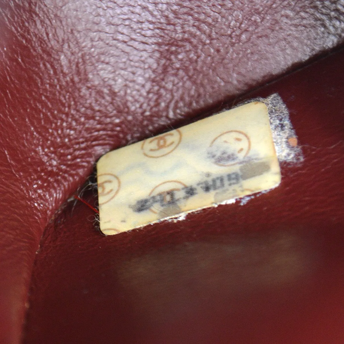 CHANEL 1991-1994 Vertical Flap Small Navy Lmabskin