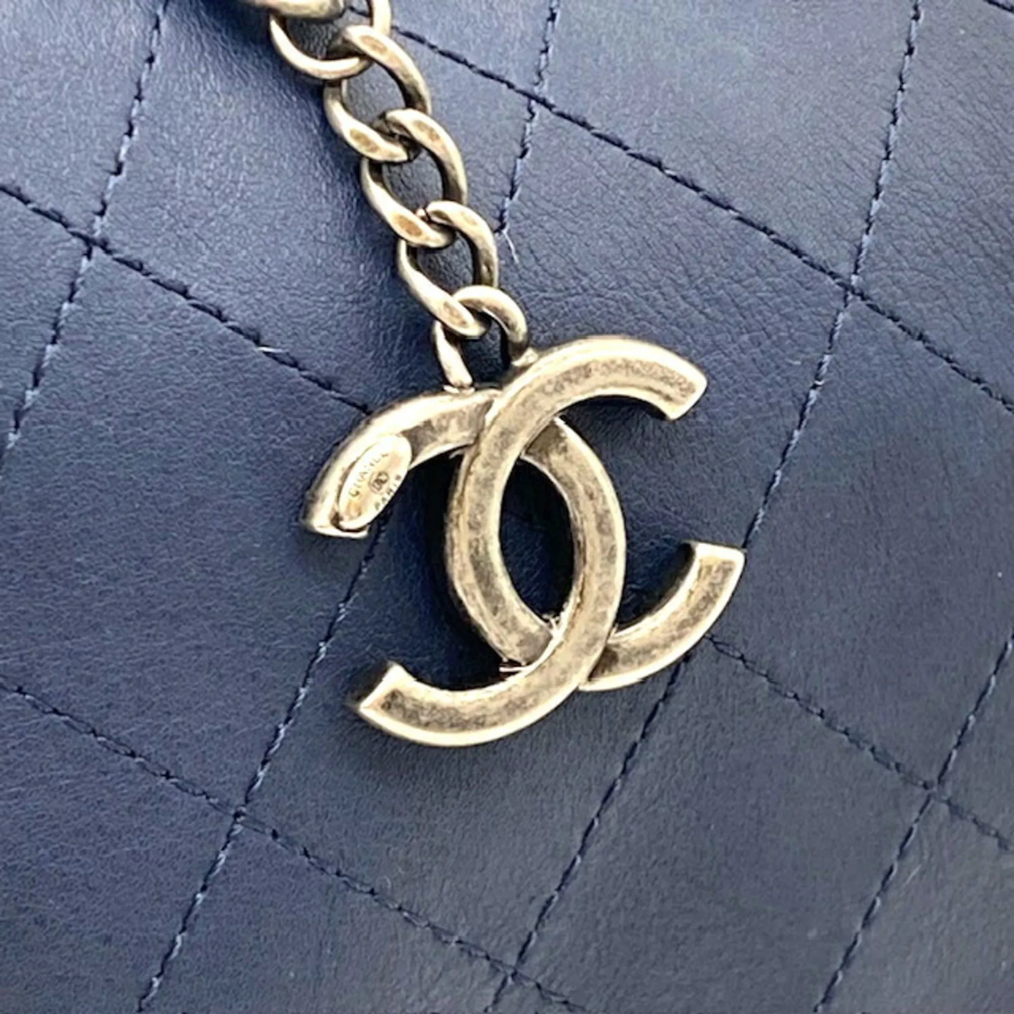 CHANEL Chain Shoulder Bag Leather Navy Pouch