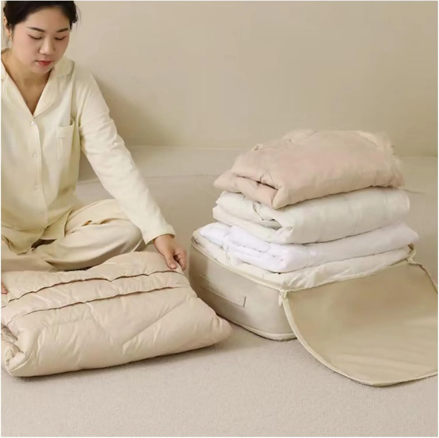 Compression Packing Bag Duvet Storage Bag Folding Large Capacity Expandable Storage Bag(Oat Color,L)