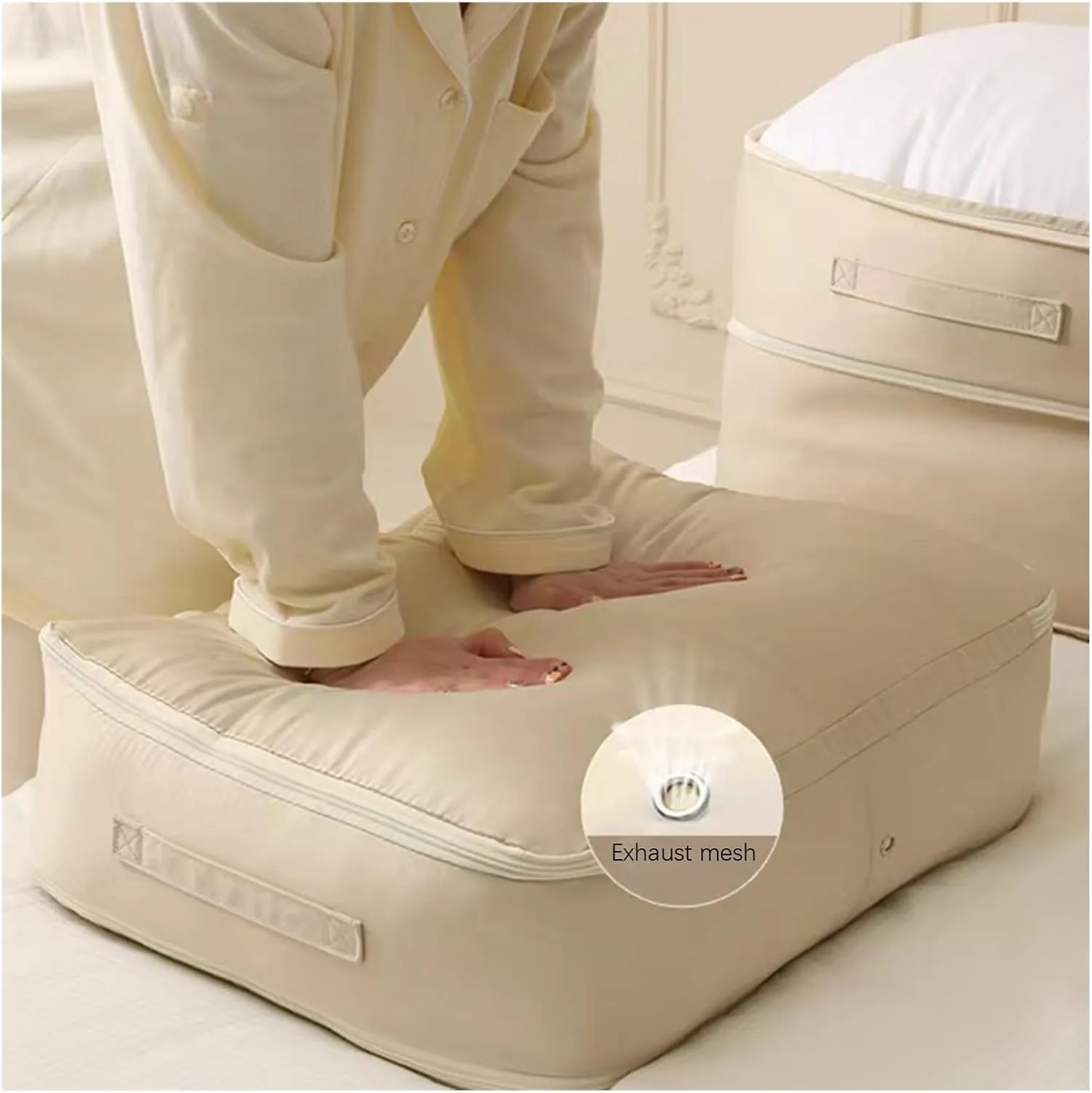 Compression Packing Bag Duvet Storage Bag Folding Large Capacity Expandable Storage Bag(Oat Color,L)