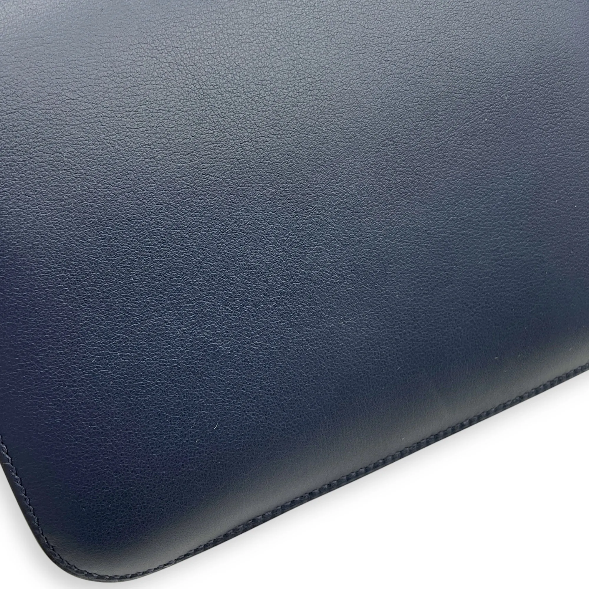 Constance 18 Bleu Navy in Swift, Gold hardware