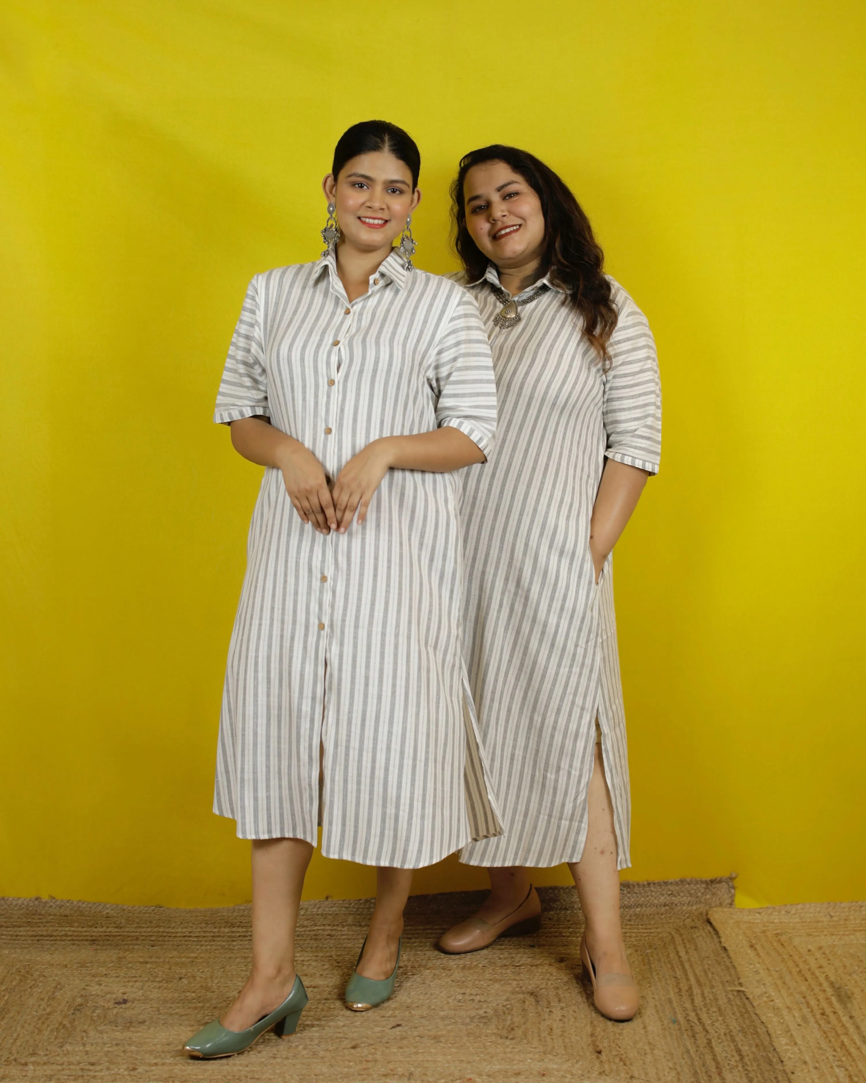 Daisy- White Collar Checked Dress