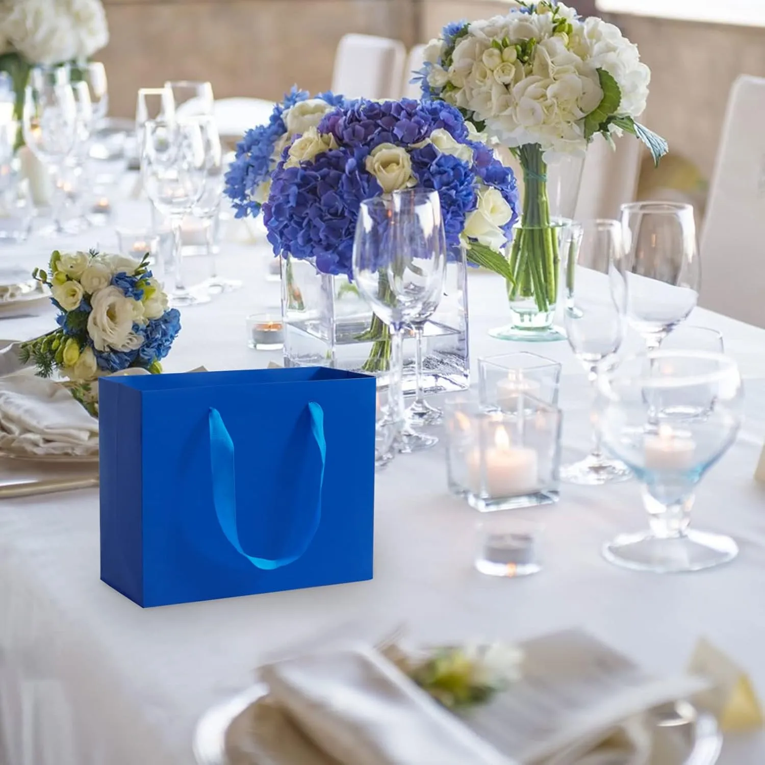 Dasofine Royal Blue Gift Bags - 20 Pcs Kraft Paper Gift Bags with Handles, 8.7" 3.9" 7.1", Navy Blue for Party, Wedding, Baby Shower