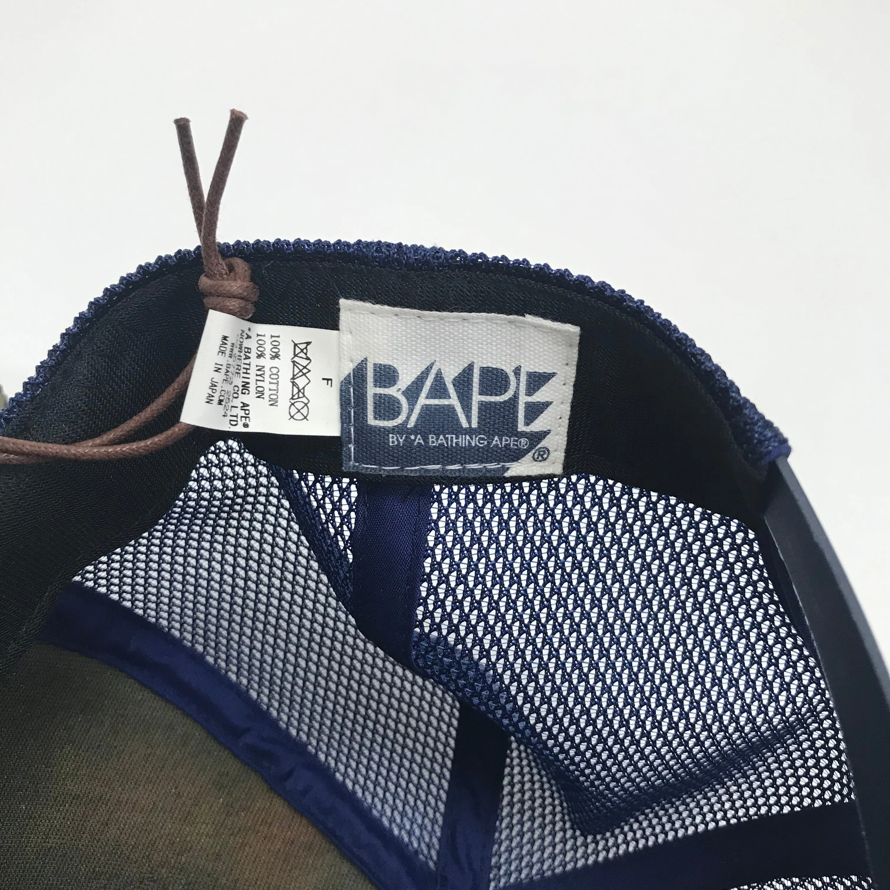 DS! A Bathing Ape Bape x DC Comics Mesh Trucker Cap Navy