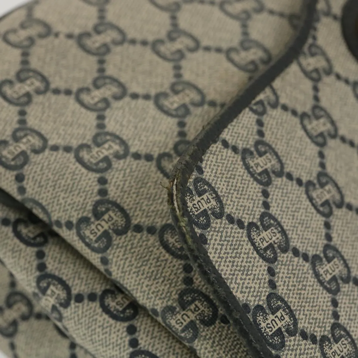 GUCCI GG Plus Canvas Shoulder Bag PVC Leather Gray Navy  th3486