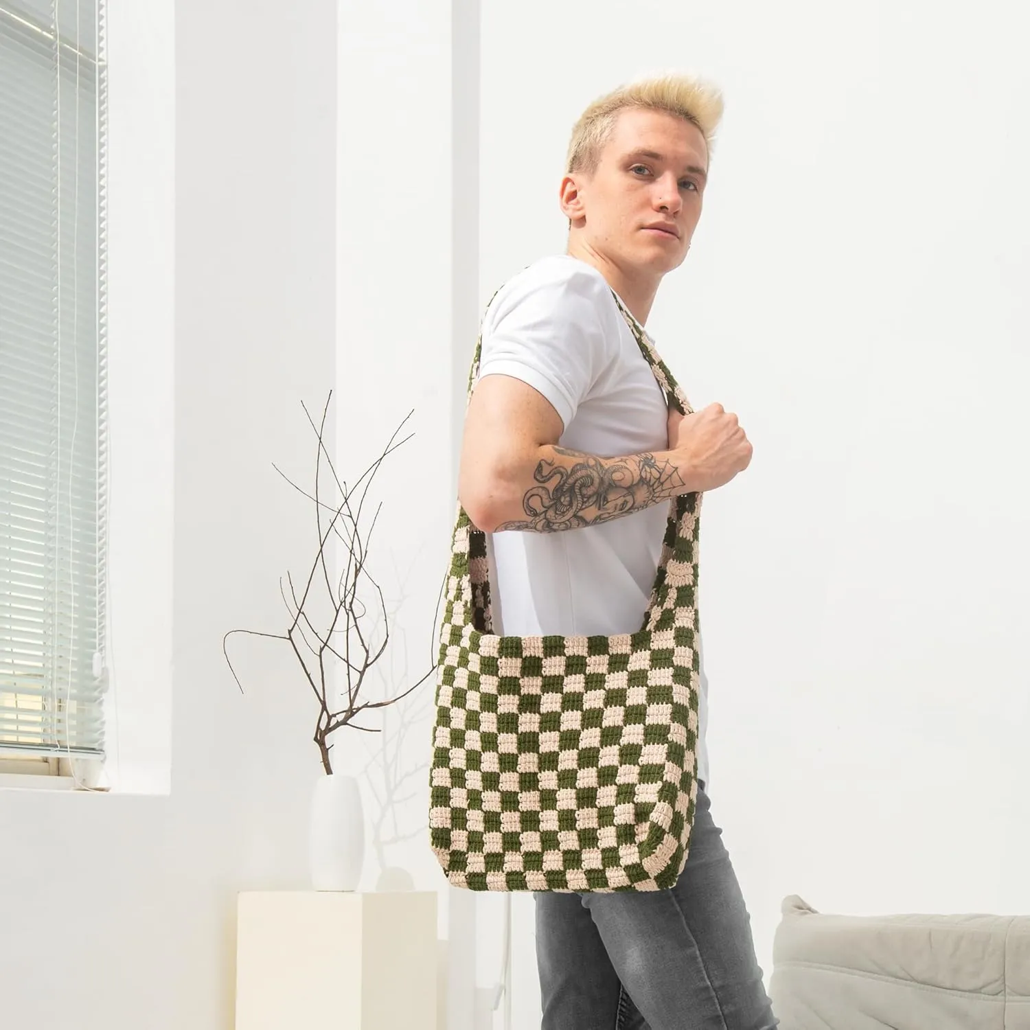 Handmade Checkered Pattern Crochet Tote Bag, Aesthetic Hobo Shoulder Crochet Beach Bag