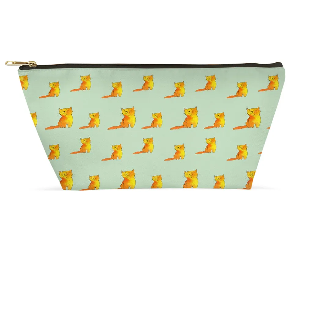 Happy Cat Pattern Accessory Pouch (Green)