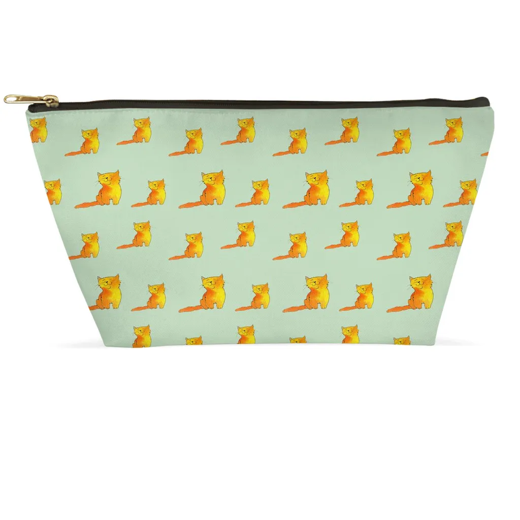 Happy Cat Pattern Accessory Pouch (Green)