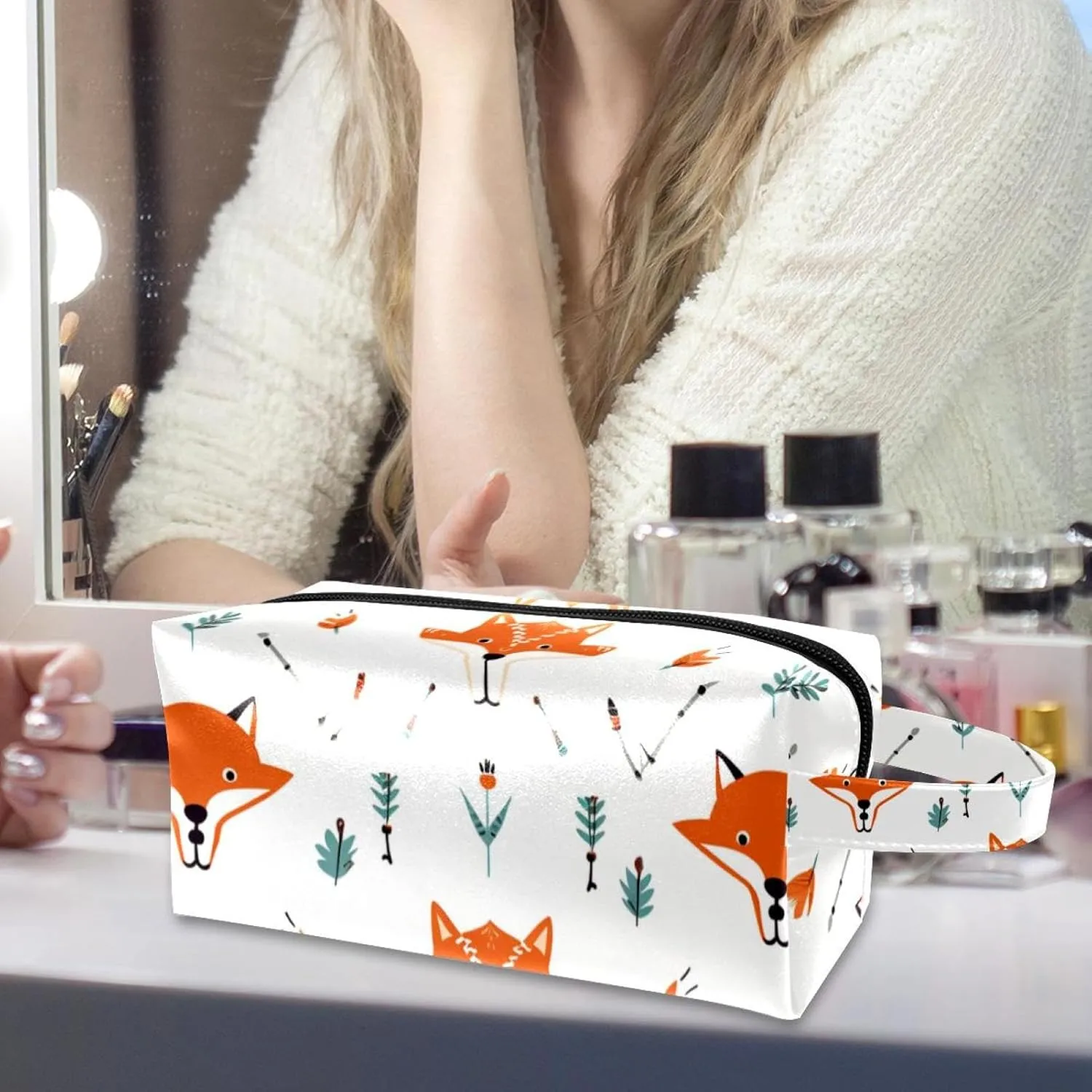 Makeup Bags for Women,Toiletry Bag for Men,Vector Pattern with Foxes and Arrows,Travel Cosmetic Bag