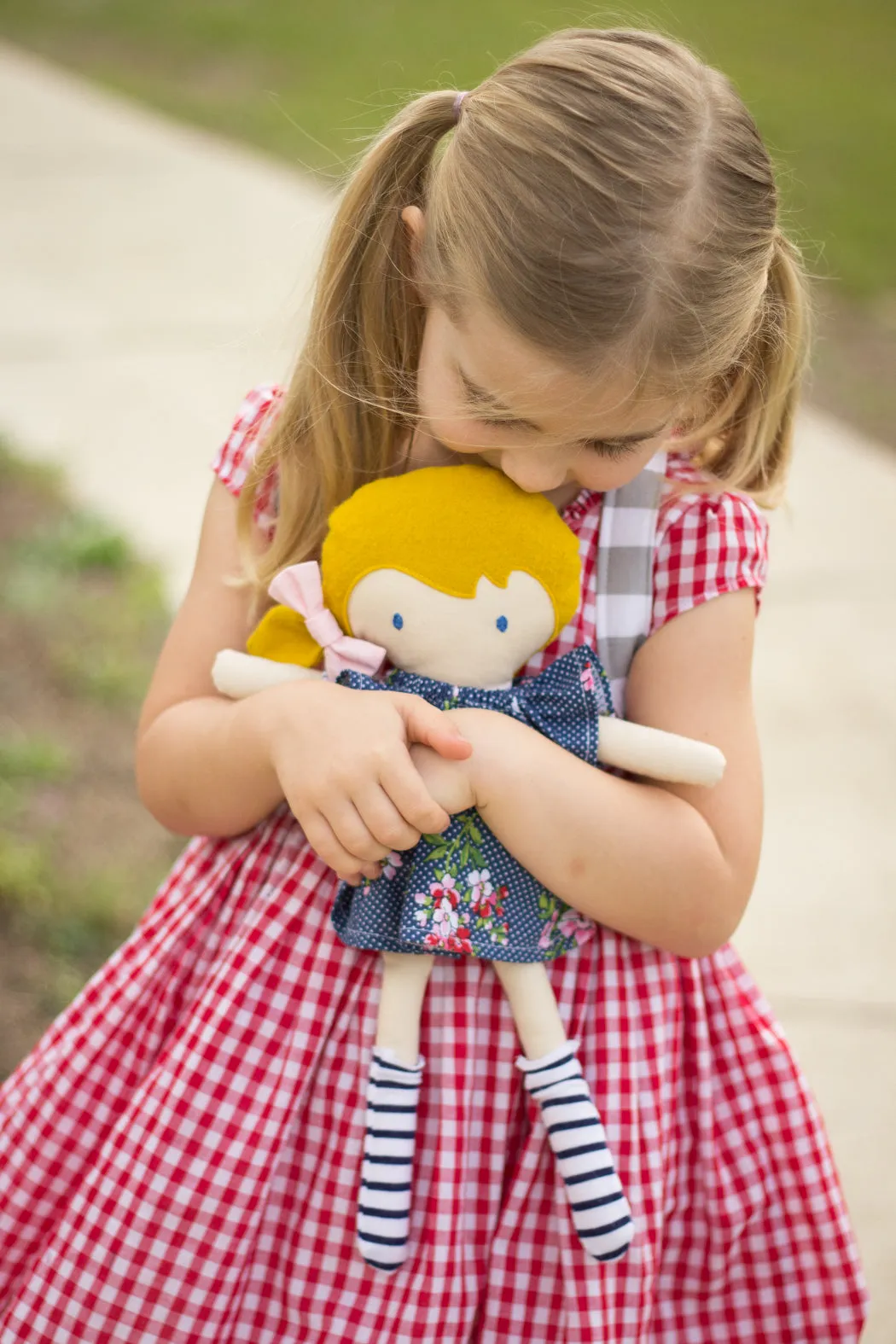 Mini Pals 14" doll BUNDLE (doll   hairstyle add-on)