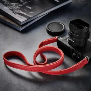 Retro Kameragurt in Rot aus Leder | Rock n Roll Camera Straps | Handmade | Gr.S
