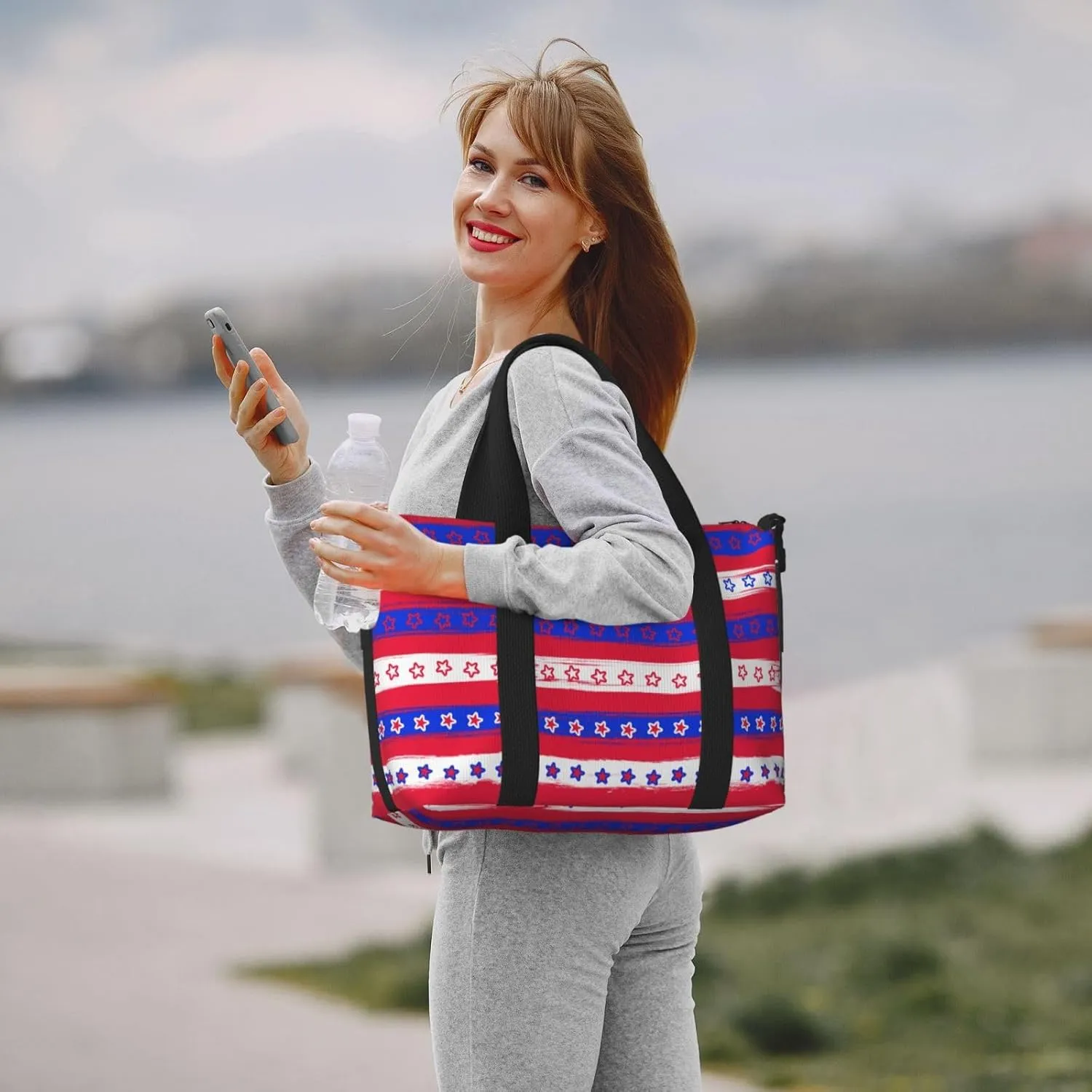 Retro Stars And Strips Travel Duffel Bags for Women Men, Sports Training Gym Bag Dance Bag with Adjustable Shoulder Strap Weekender Overnight Bag