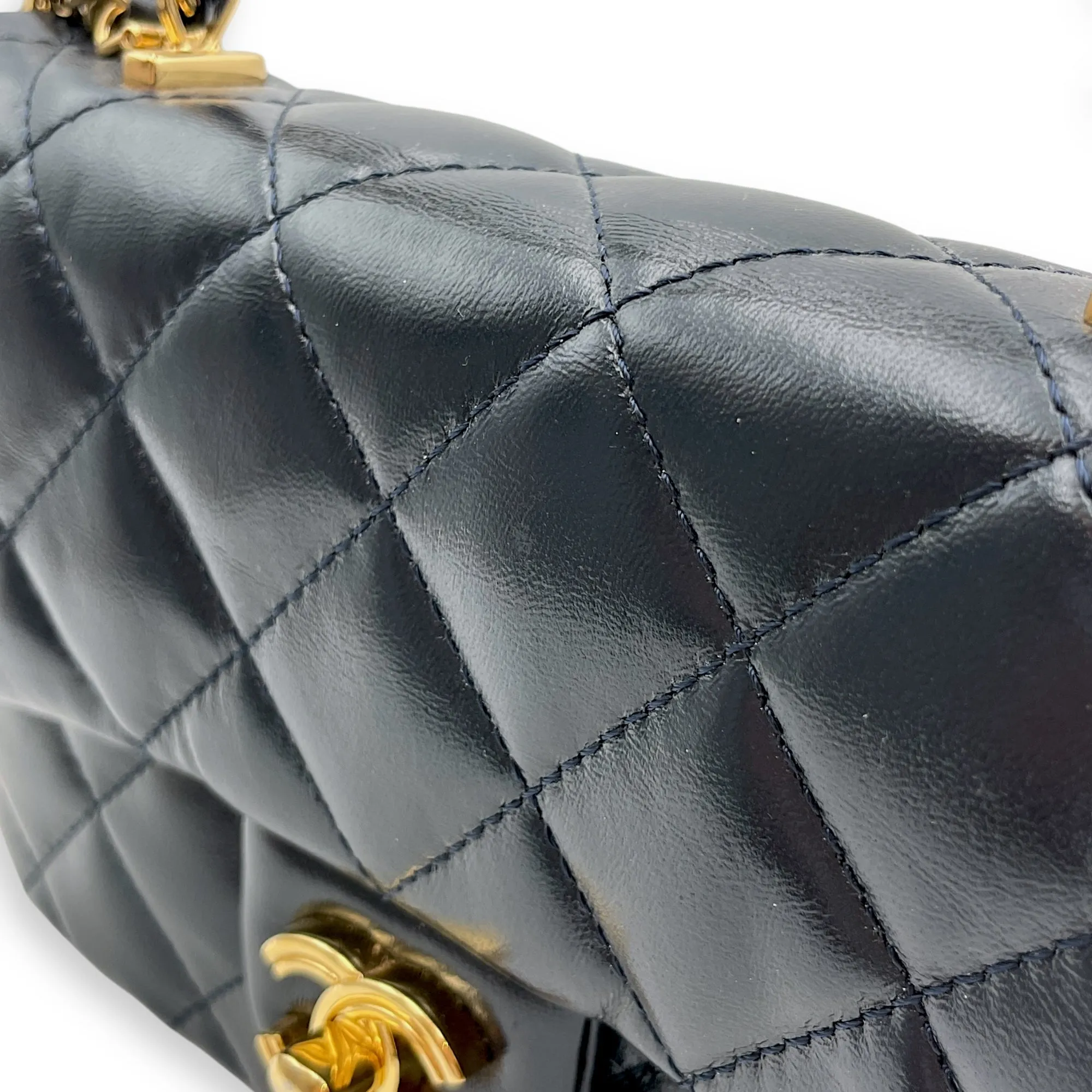 Seasonal Top Handle with double link Chain 20x13x5.5cm Navy Blue Top Handle Bag in Shiny lambskin, Gold hardware