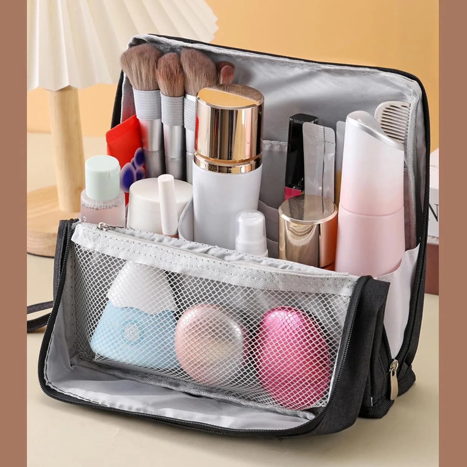 Standing Makeup Bag, Doresty Makeup Bag, Multi-purpose Large Capacity Oxford Cloth Standing Makeup Bags, Waterproof Makeups Organizer with Compartments (Purple)