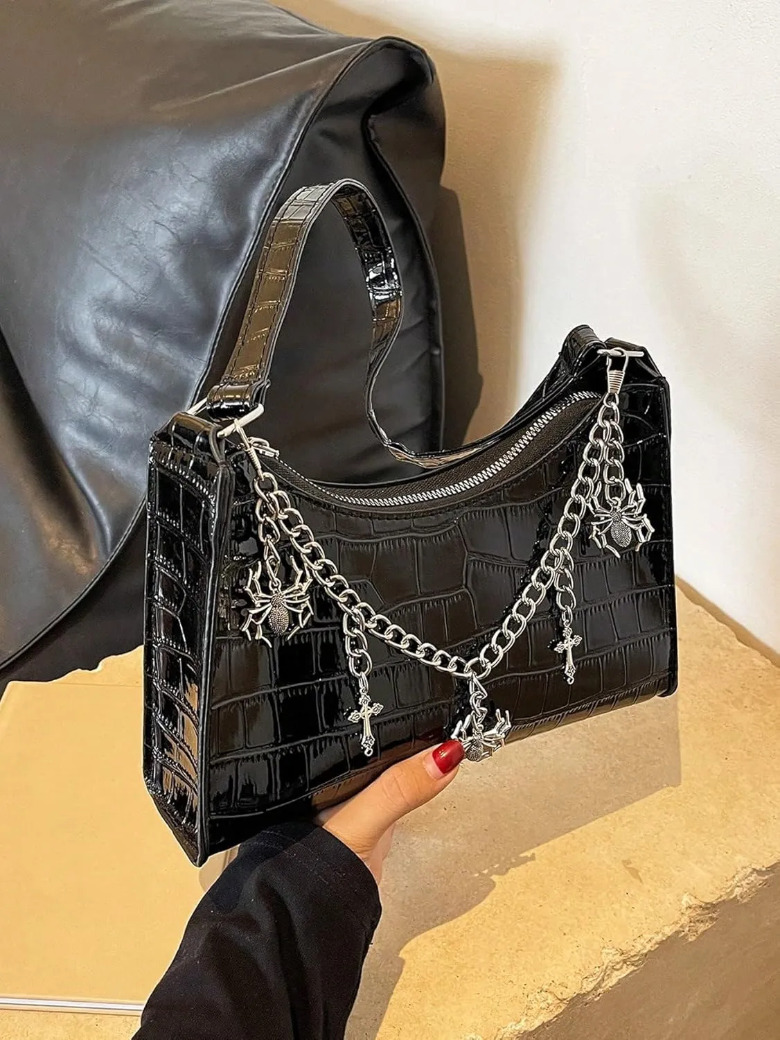SweatyRocks Women's Crocodile Pattern Top Handle Shoulder Bag PU Leather Medium Clutch Purse with Chain