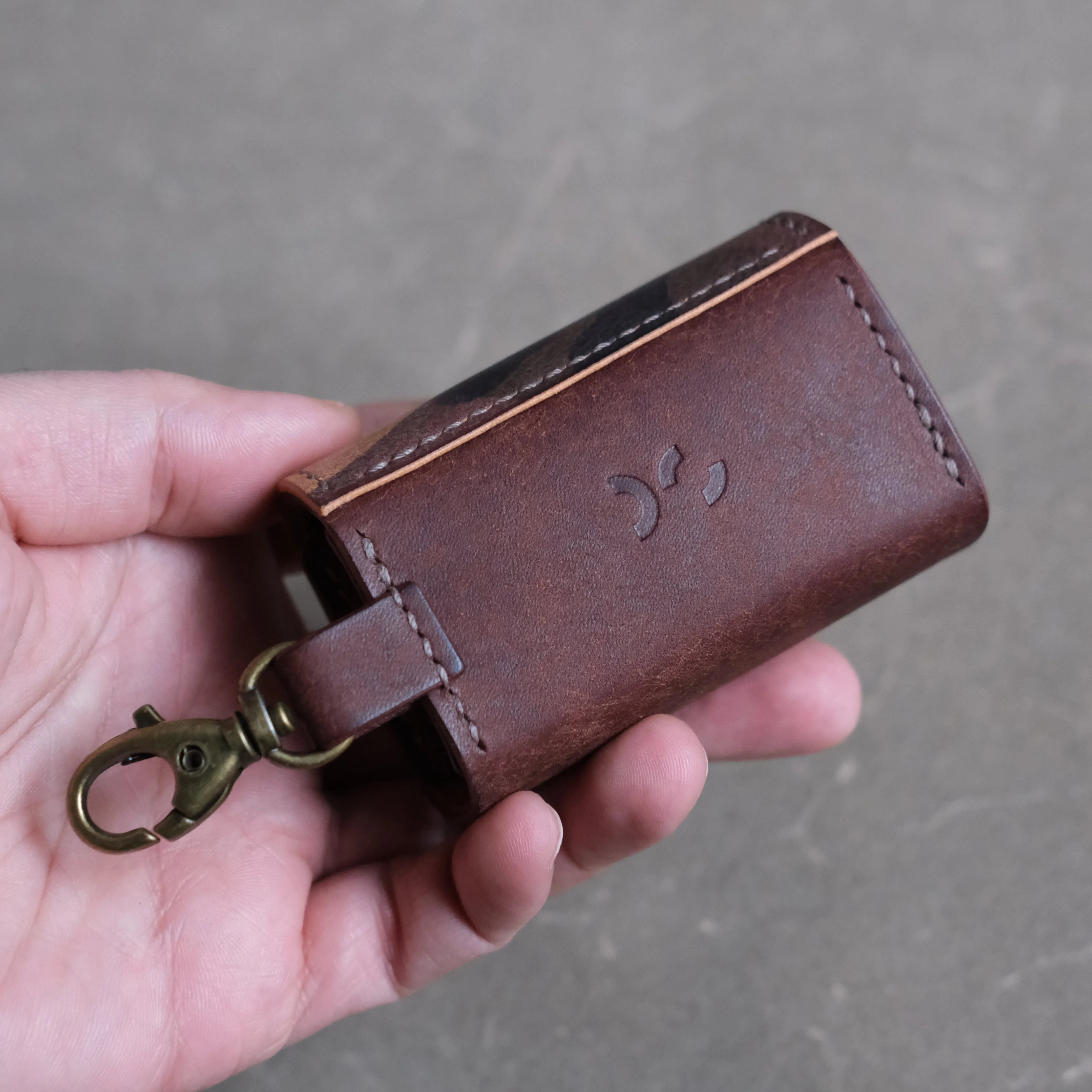 THE DOG WASTE BAGS HOLDER - DS LEATHERGOODS