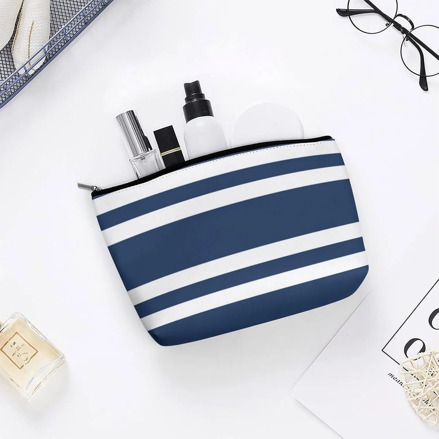 Travel Makeup Bag, Navy Blue and White Stripe Cosmetic Bags for Women Large Capacity Waterproof Toiletry Pouch Make up Organizer
