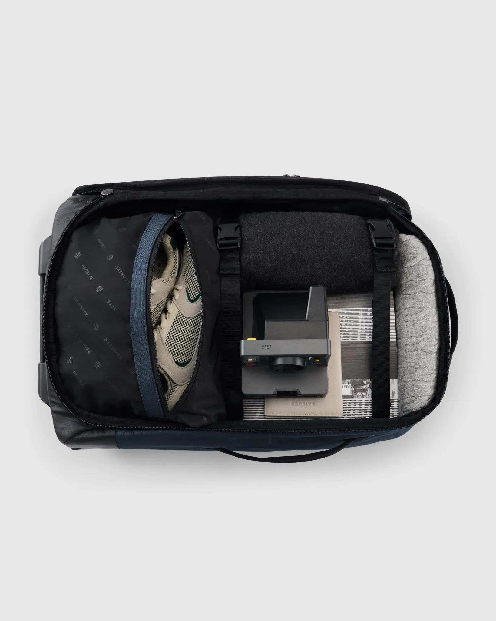 Tyler Wheeled Duffle 38L - Steel Blue