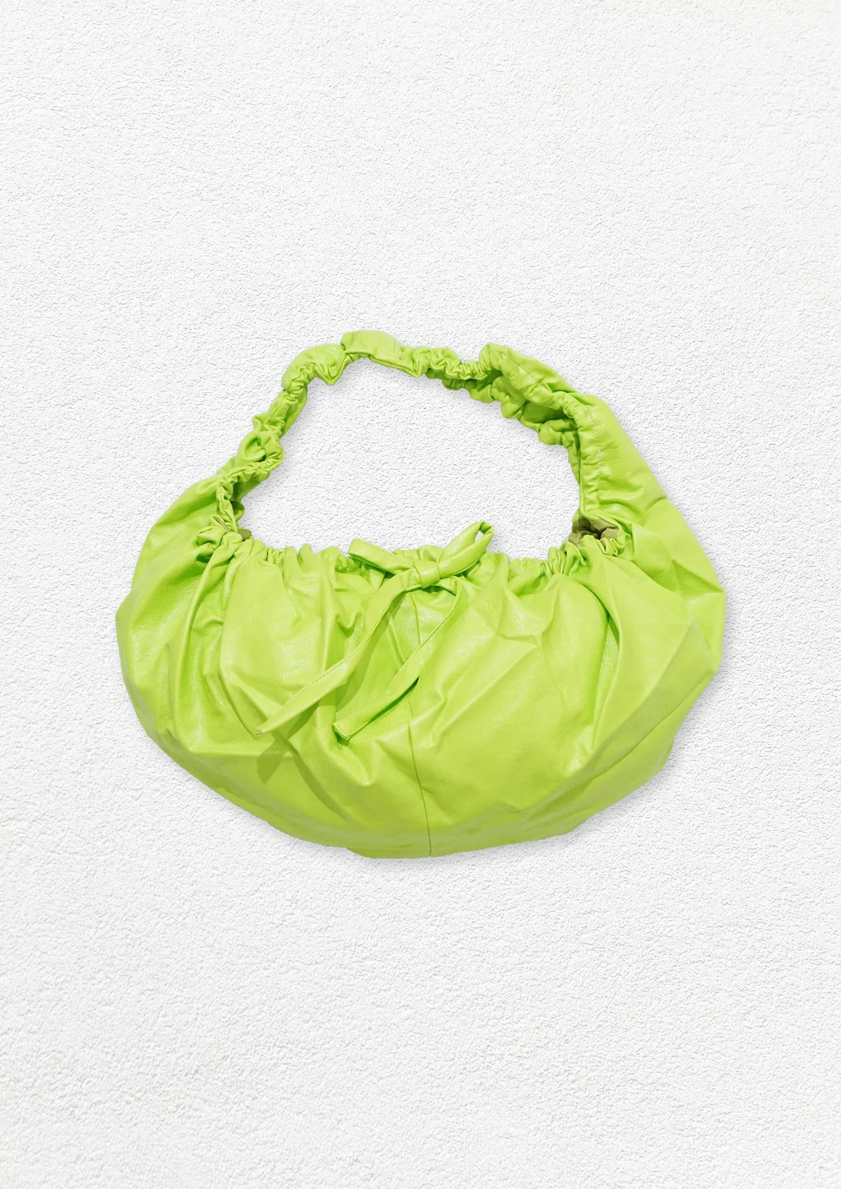Vegan leather circular shoulder bag - lime