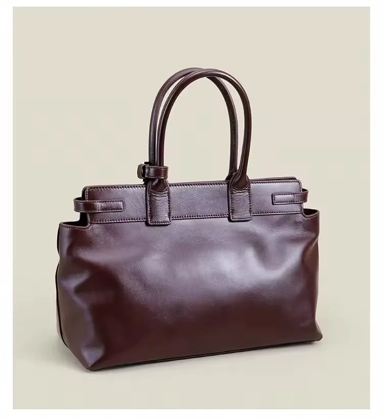 Vintage Charm: Handmade Women's Retro Suede Bag