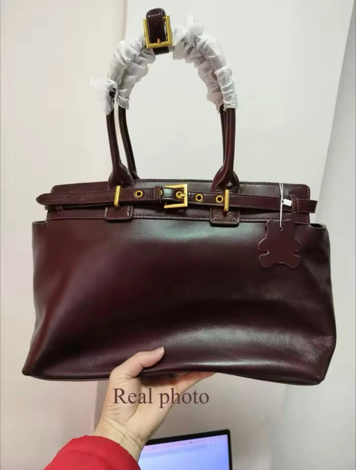 Vintage Charm: Handmade Women's Retro Suede Bag