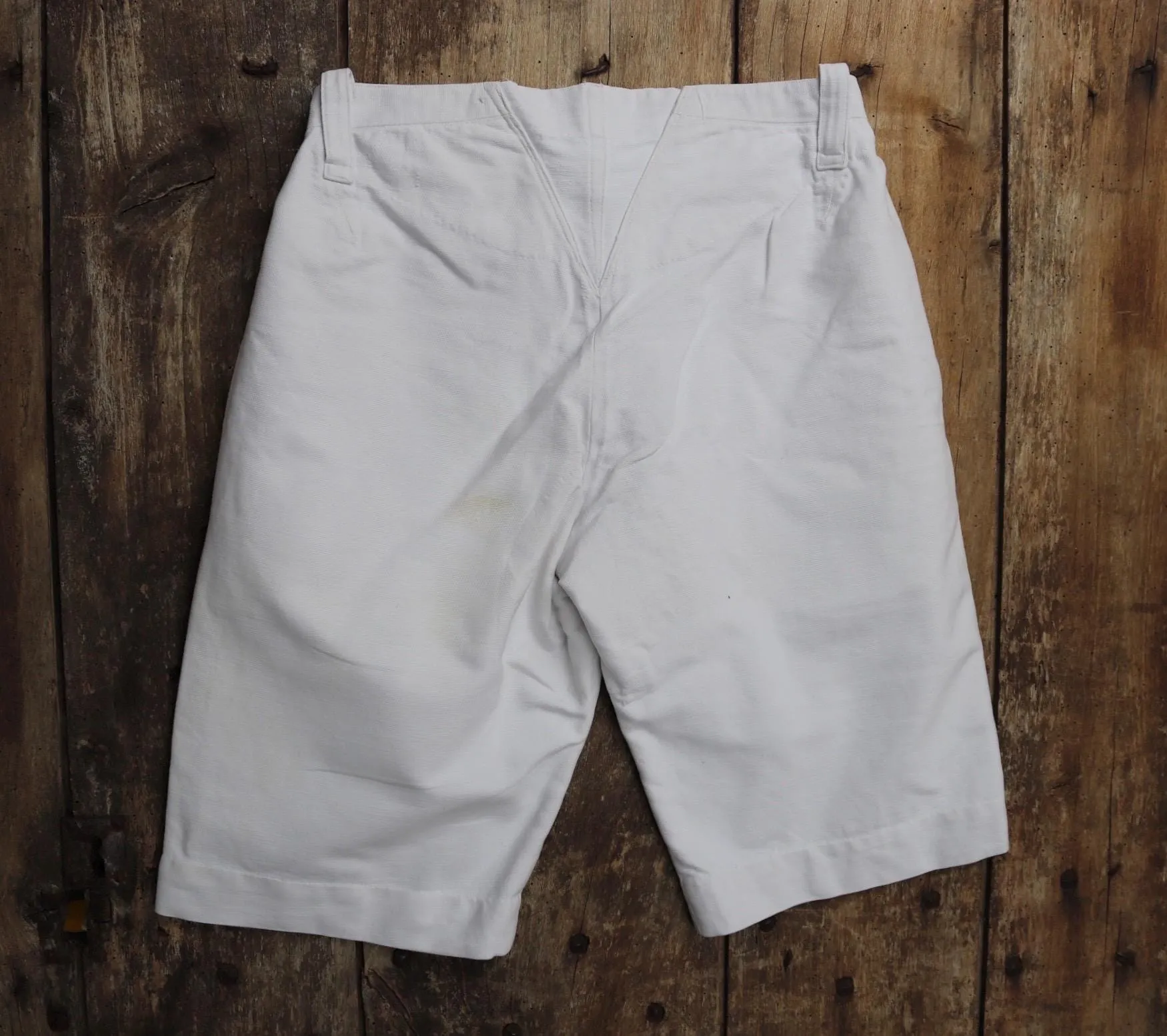 Vintage French shorts - antique Belle Jardiniere - 1910s 20s white cotton workwear - 28” x 11”