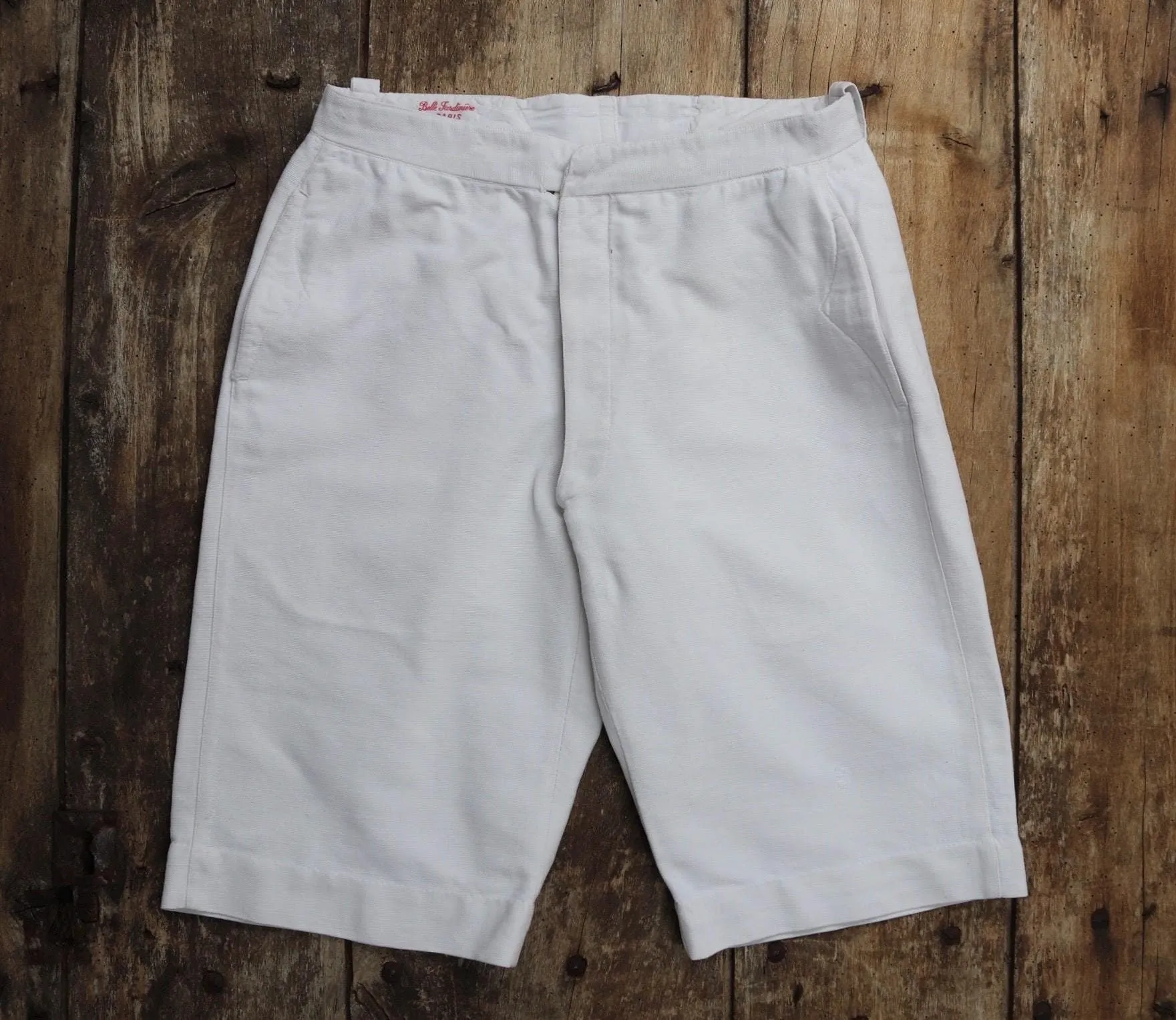 Vintage French shorts - antique Belle Jardiniere - 1910s 20s white cotton workwear - 28” x 11”