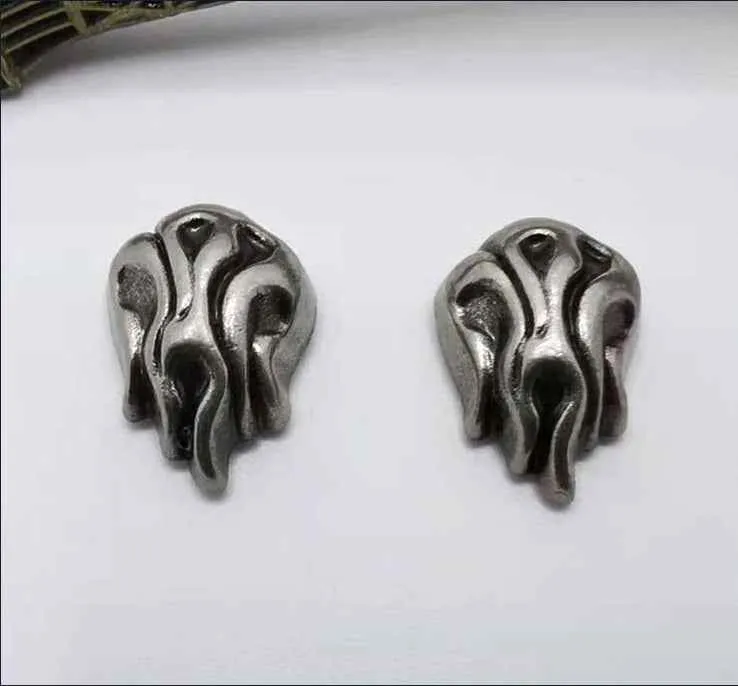 Vintage Metal Flame Studs Punk Rock Rivets for Leather Crafts 20pcs