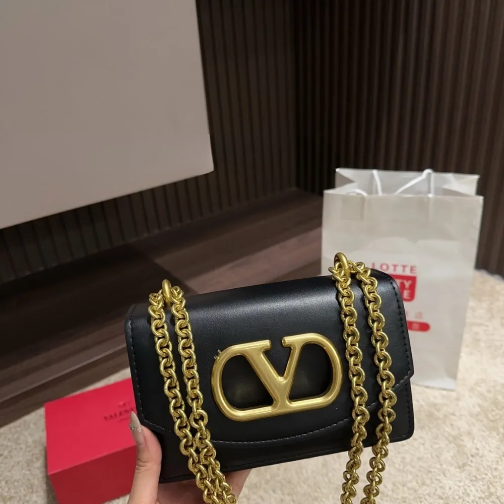 VO GARAVANI VAIN SHOULDER BAG IN SHINY BLACK 19CM 6W2B0R16GCB 0NO