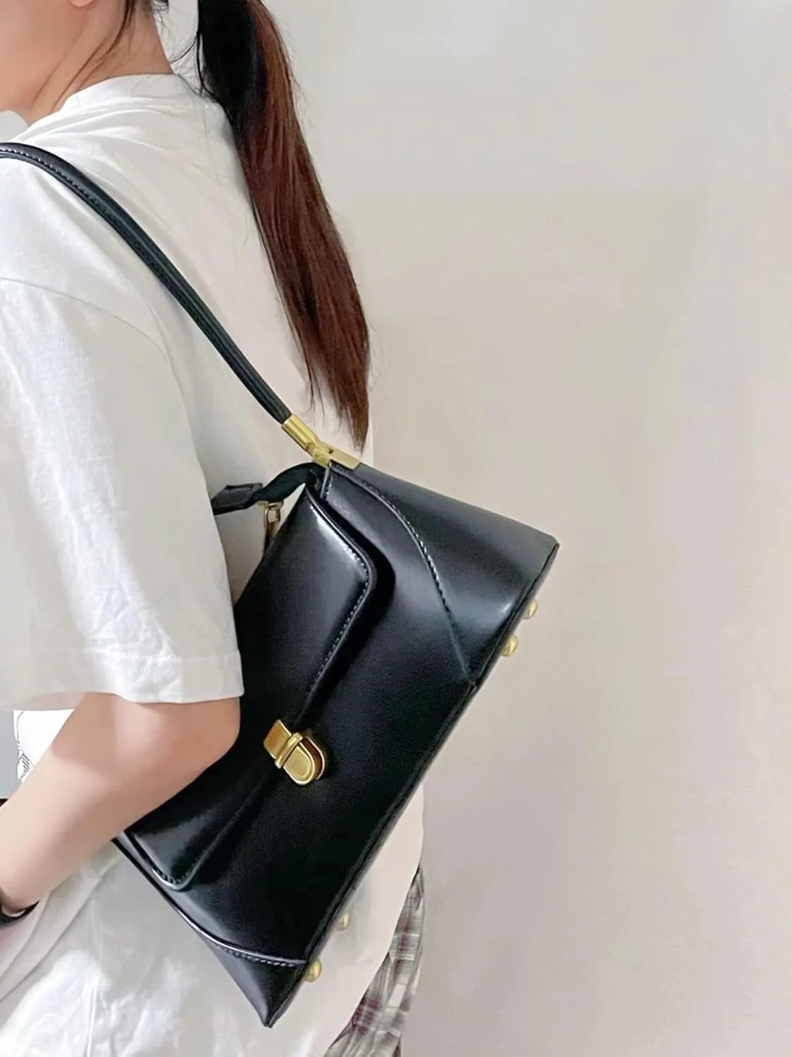 Women Shoulder Bags Vintage Handbag Retro Classic Small Purse 90s Buckle Closure